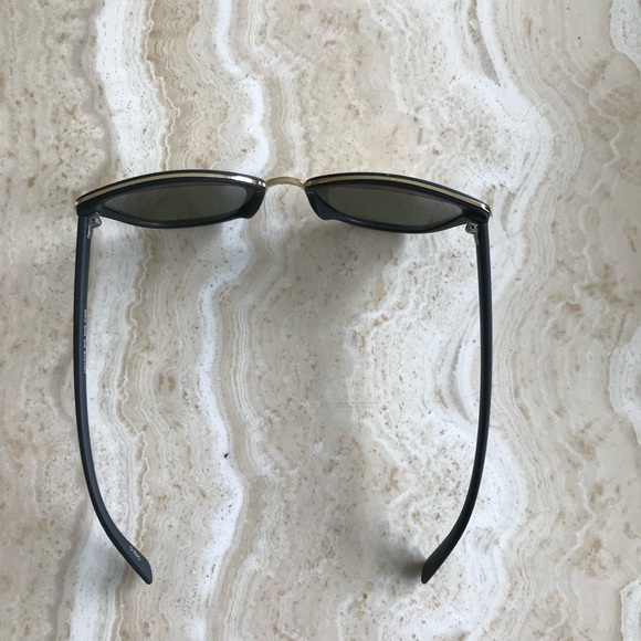 PRETTY BLACK WITH GOLD TONE TRIM SUNGLASSES - Picture 5 of 9